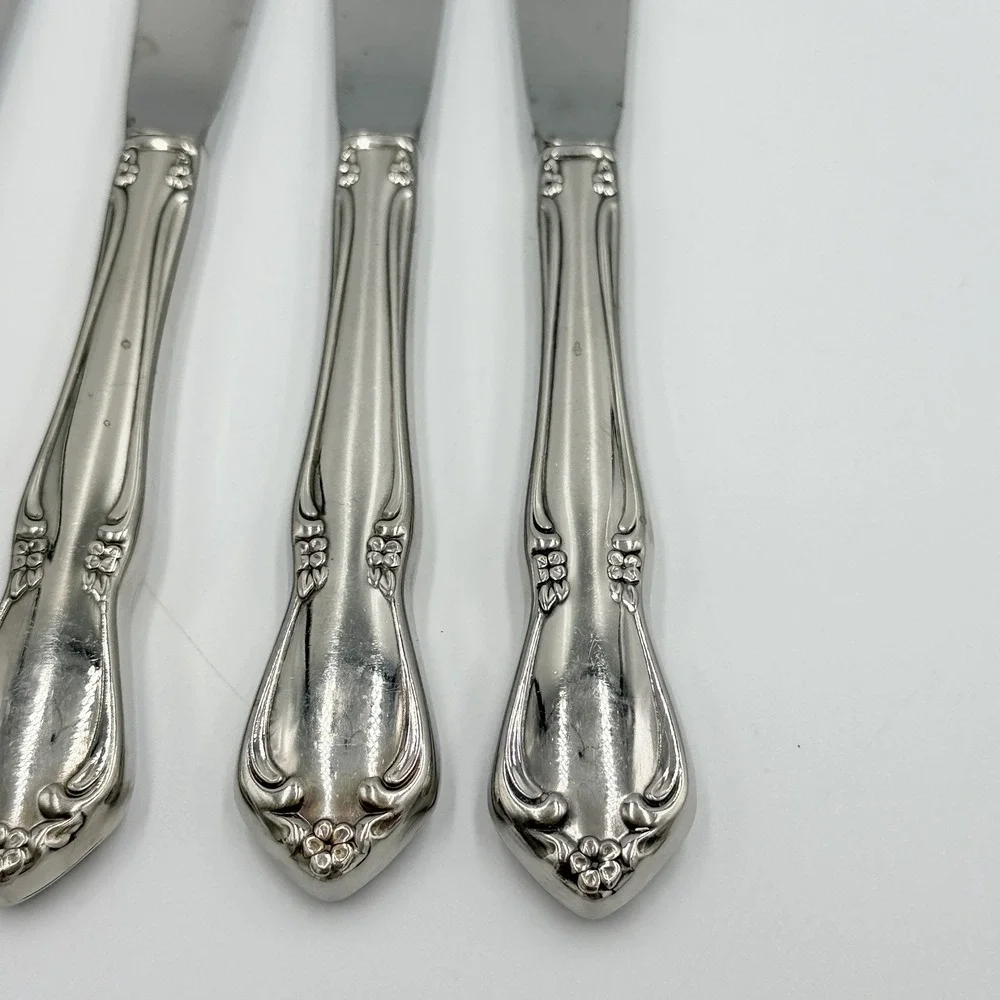 Oneidacraft Deluxe Chateau Dinner Knives Set of 4 Stainless Steel Flatware 8.5